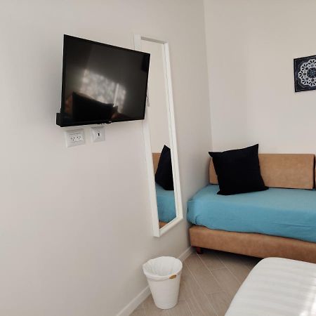 Migdal Luxury Suites Netanya J29 Exterior photo