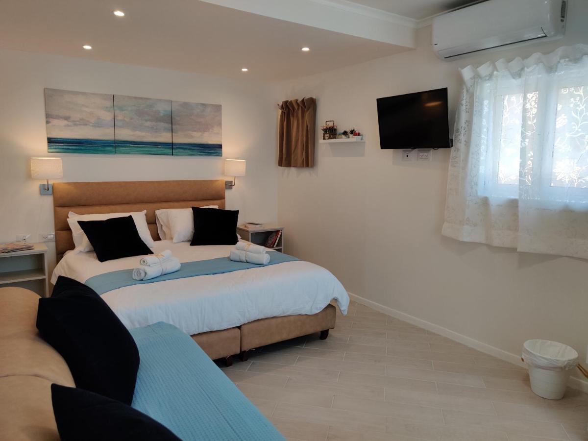 Migdal Luxury Suites Netanya J29 Exterior photo