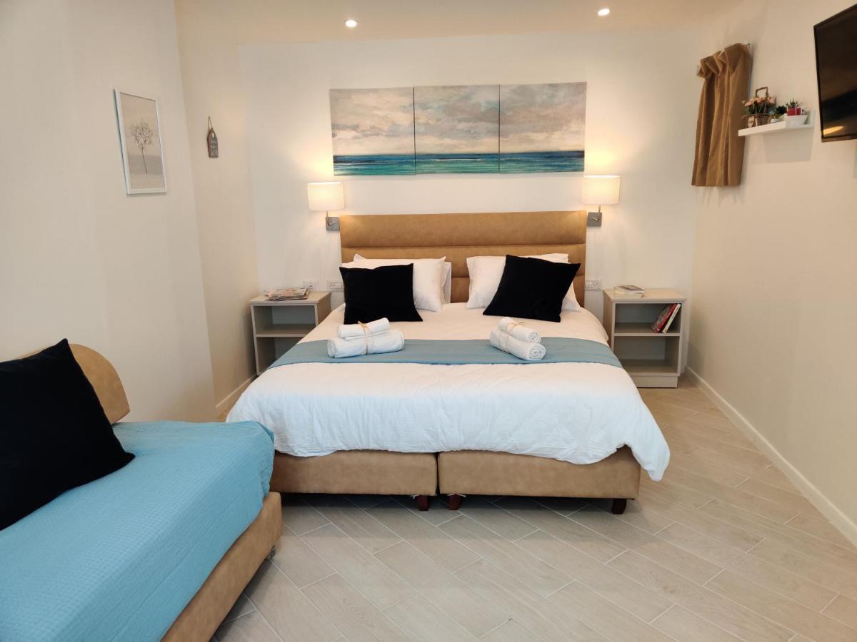 Migdal Luxury Suites Netanya J29 Exterior photo