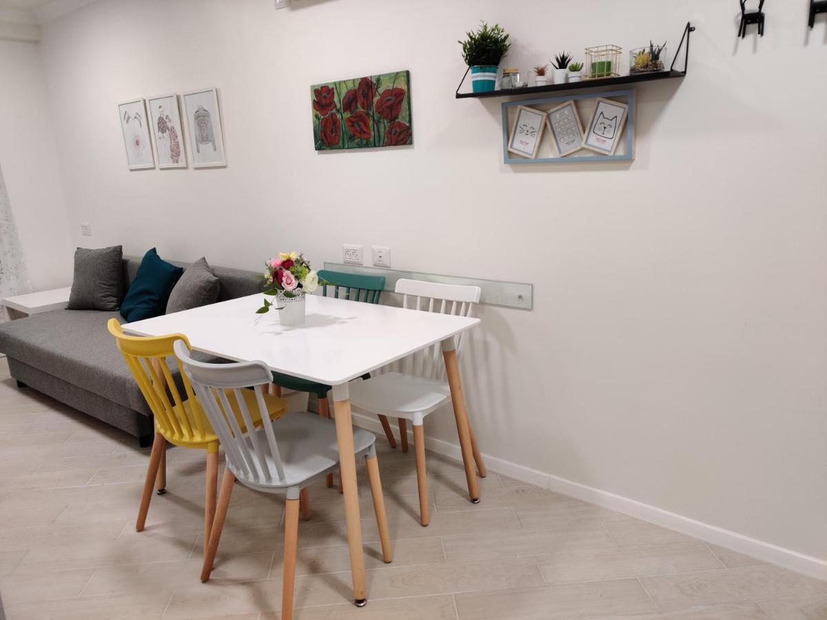 Migdal Luxury Suites Netanya J29 Exterior photo