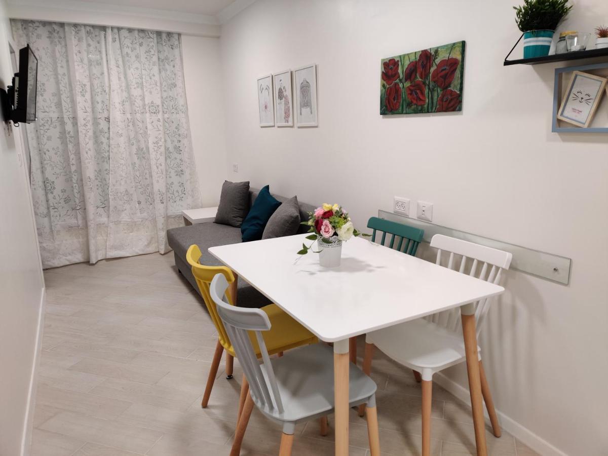 Migdal Luxury Suites Netanya J29 Exterior photo