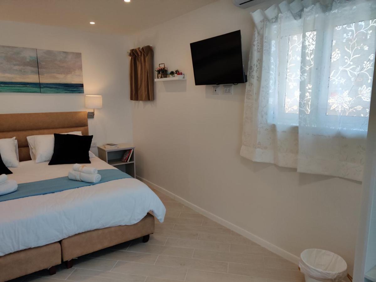 Migdal Luxury Suites Netanya J29 Exterior photo