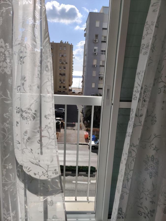 Migdal Luxury Suites Netanya J29 Exterior photo