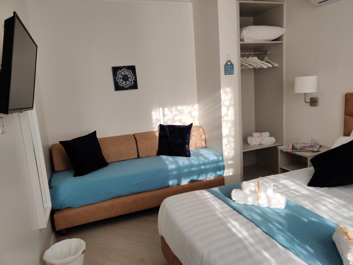 Migdal Luxury Suites Netanya J29 Exterior photo